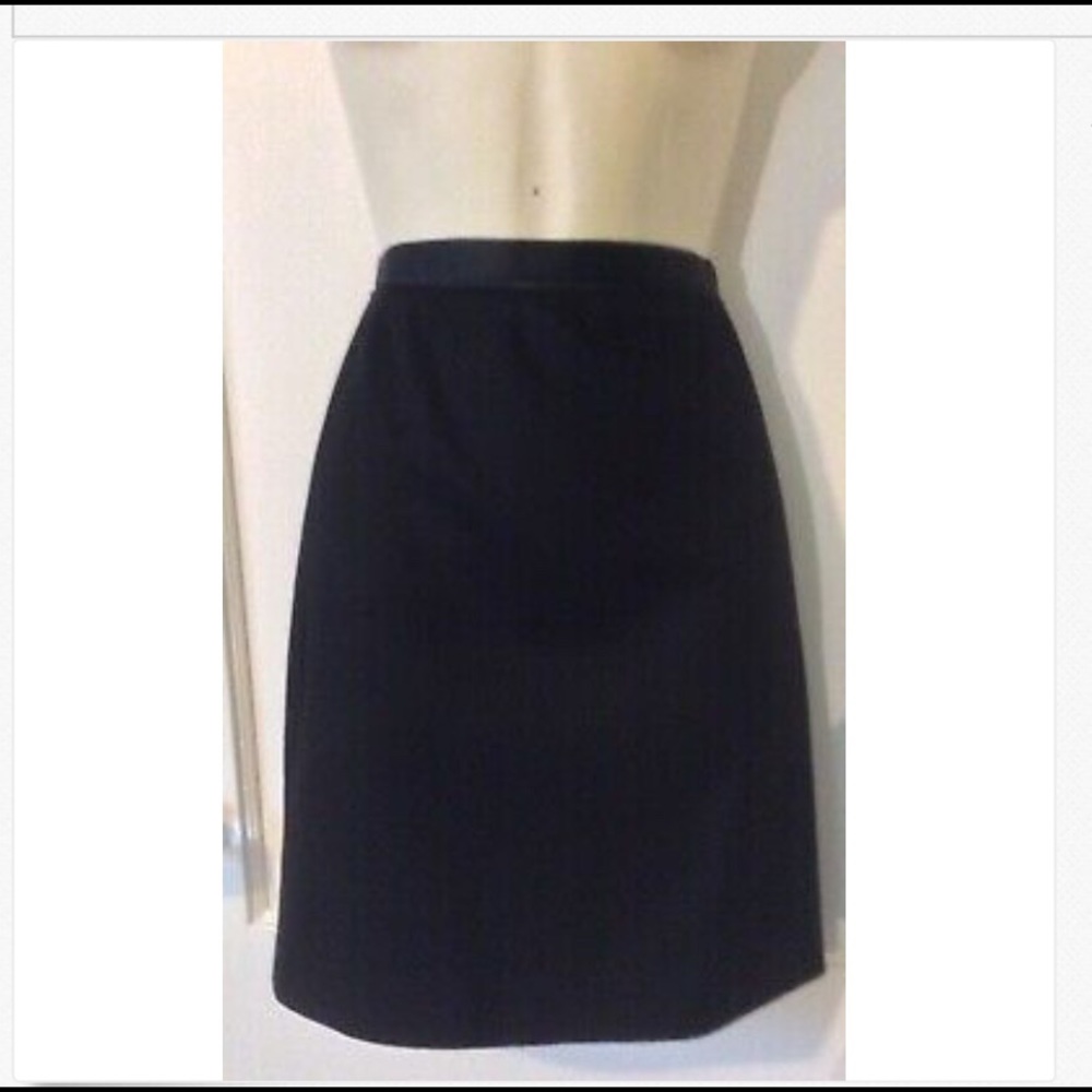 Black Wool Straight Skirt by JASON WU Sz.0/Sz.2